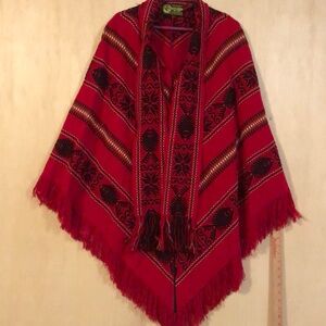 Native American Otavalo handknit poncho